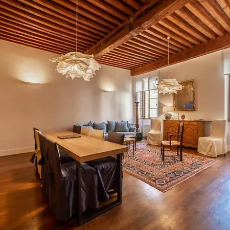 Le Rousseau Appartement *